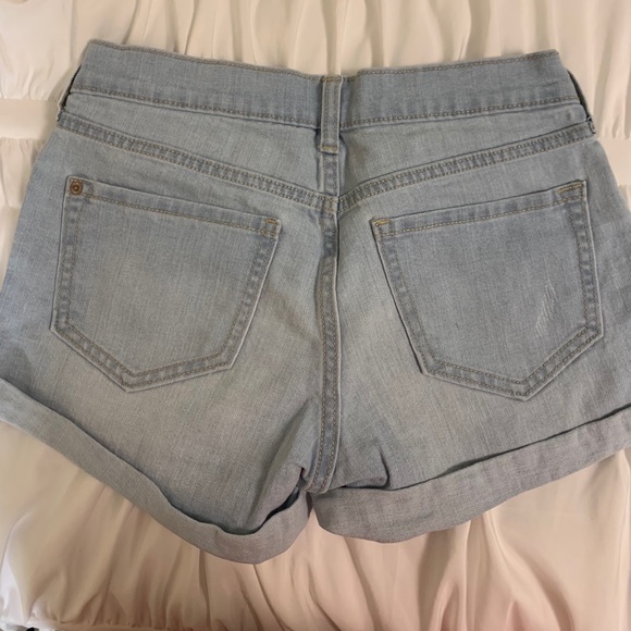 Old Navy Boyfriend Blue Jean Shorts - Picture 2 of 3
